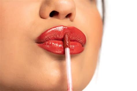 11 Top Drugstore Lip Plumpers That Re.